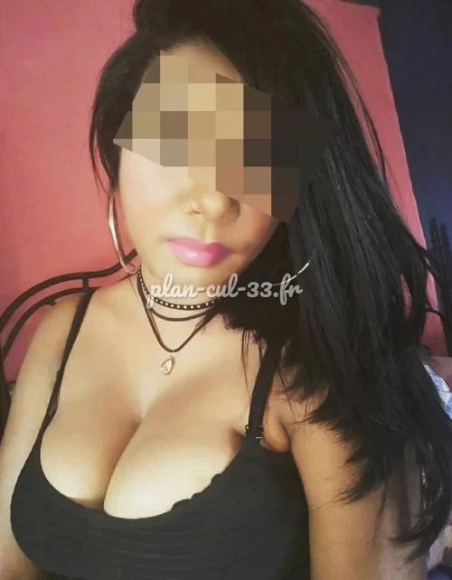 Salope tunisienne rebeue bordelaise dispo pour un plan sexe